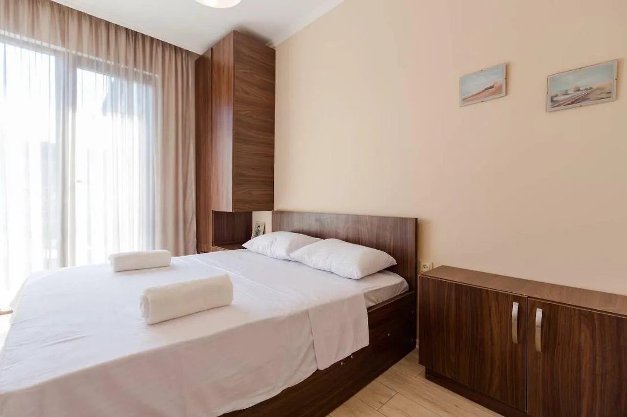 Wehost Apartment Near Piazza Batumi Georgia
